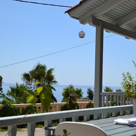 Mihaila Seaside: 2 Bedroom Bungalows Kefalonia Spartià Buitenkant foto