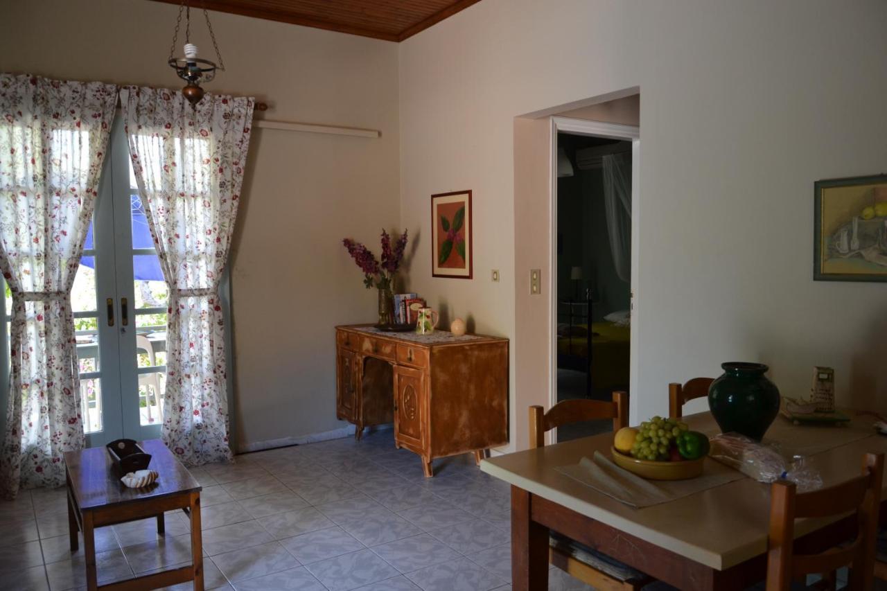 Mihaila Seaside: 2 Bedroom Bungalows Kefalonia Spartià Buitenkant foto