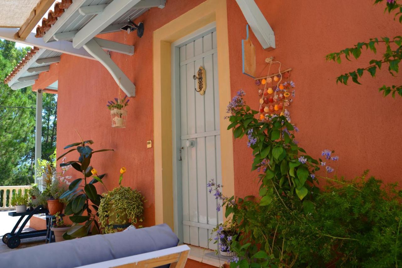 Mihaila Seaside: 2 Bedroom Bungalows Kefalonia Spartià Buitenkant foto