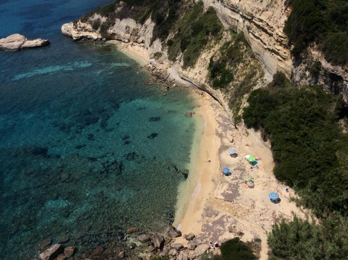 Mihaila Seaside: 2 Bedroom Bungalows Kefalonia Spartià Buitenkant foto